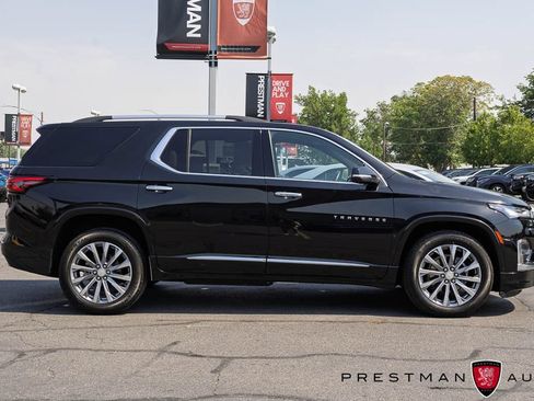 Used 2023 Chevrolet Traverse Premier AWD/4WD image 23