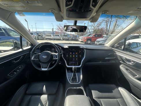 Used 2022 Subaru Outback Limited image 4
