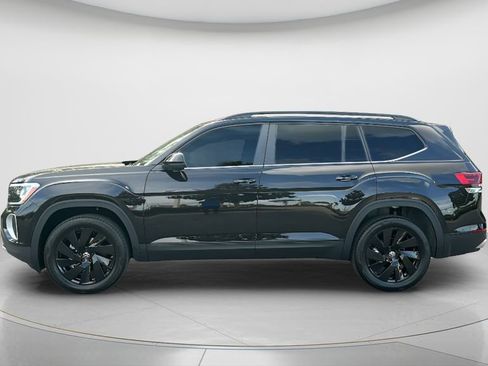 New 2026 Volkswagen Atlas SE image 7