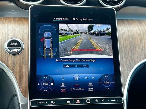 Used 2024 Mercedes-Benz GLC 300 image 15