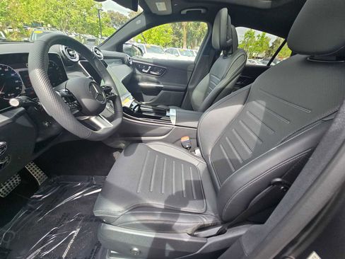 Used 2026 Mercedes-Benz GLC 300 4MATIC image 24