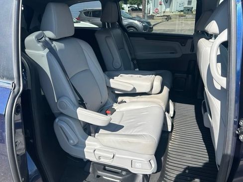 Used 2019 Honda Odyssey EX-L image 18