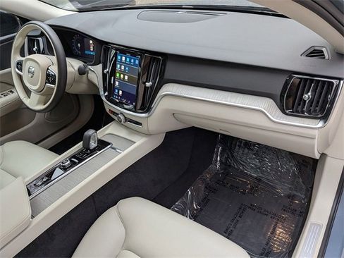 Certified 2023 Volvo S60 B5 Plus w/ Climate Package image 28