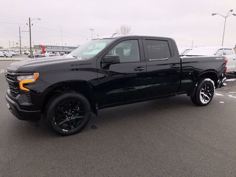 Used 2023 Chevrolet Silverado 1500 RST w/ Convenience Package II image 3