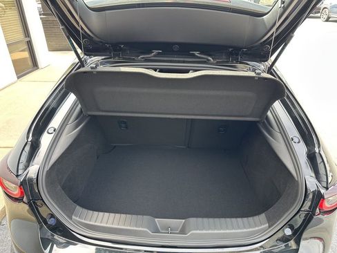New 2026 MAZDA MAZDA3 2.5 S Hatchback w/ Premium Pkg FWD image 21