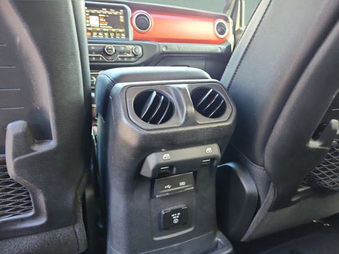 Used 2020 Jeep Wrangler Unlimited Rubicon image 18