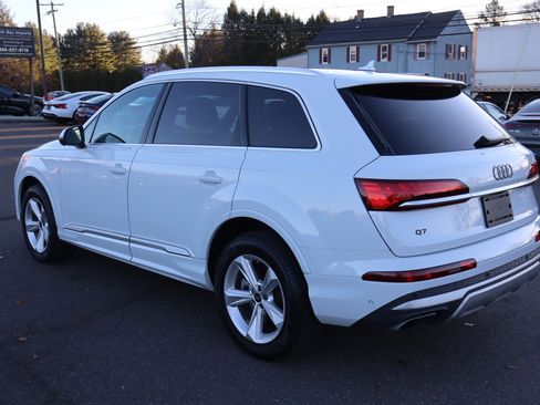 Used 2025 Audi Q7 2.0T Premium w/ Convenience Package image 7