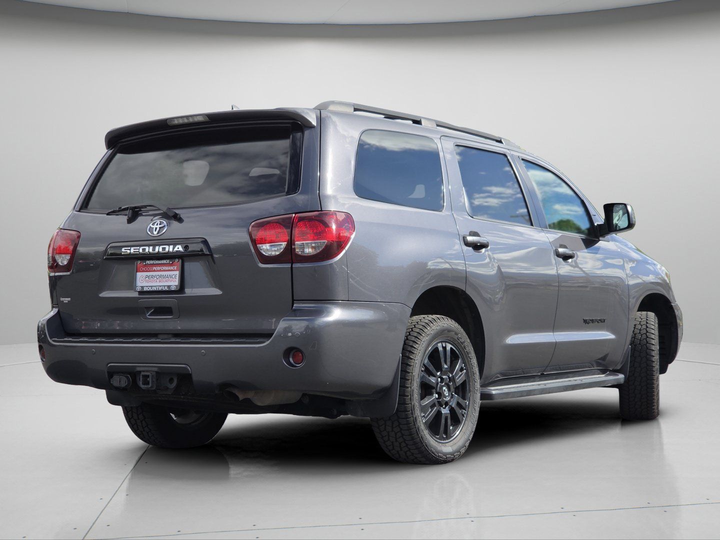 Used 2019 Toyota Sequoia TRD Sport AWD/4WD image 23