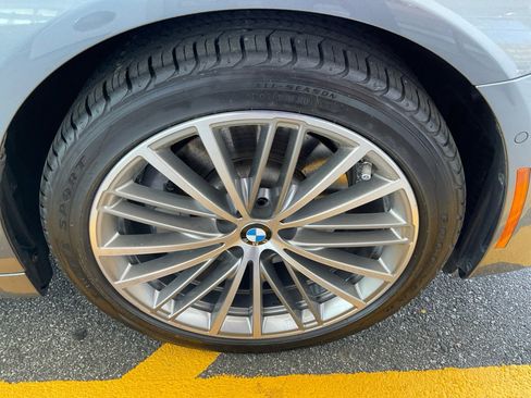 Used 2017 BMW 530i image 25