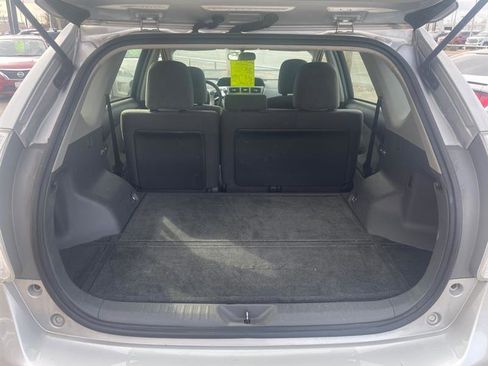 Used 2014 Toyota Prius V Three image 4