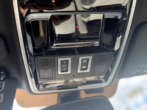 Used 2016 Land Rover Range Rover HSE AWD/4WD image 21