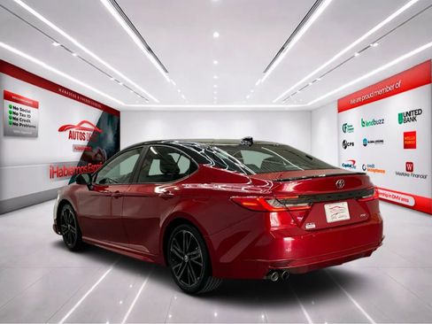 Used 2025 Toyota Camry XSE FWD image 6