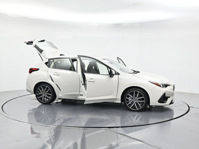 Used 2025 Subaru Impreza 2.0i Sport AWD/4WD image 51