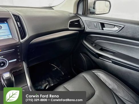 Used 2016 Ford Edge Titanium AWD/4WD image 25