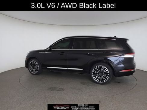 Used 2023 Lincoln Aviator Black Label AWD/4WD image 9