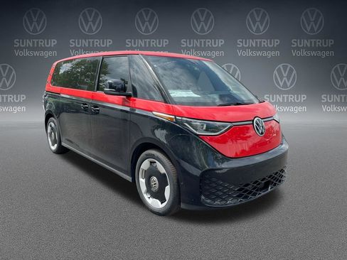 New 2025 Volkswagen ID. Buzz Pro S RWD image 33