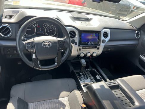 Used 2016 Toyota Tundra SR5 w/ SR5 Upgrade Package image 22