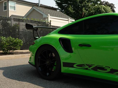 Used 2019 Porsche 911 GT3 RS RWD image 44