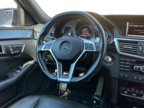 Used 2013 Mercedes-Benz E 63 AMG Sedan image 12