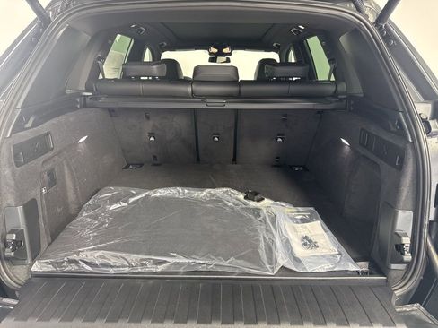 New 2026 BMW X5 xDrive40i w/ M Sport Package image 8