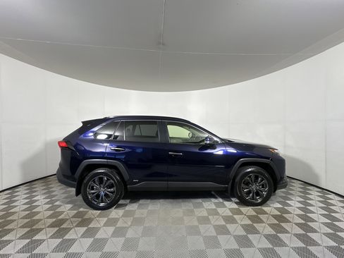Used 2023 Toyota RAV4 Limited AWD/4WD image 8