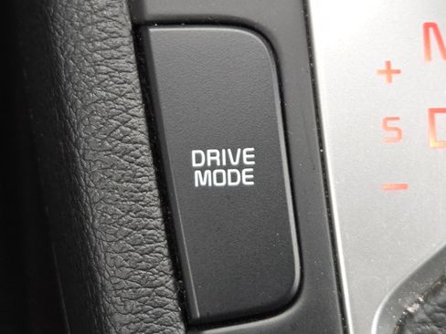 Used 2023 Kia Forte LXS w/ LXS Technology Package image 31