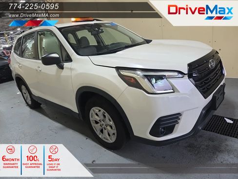 Used 2023 Subaru Forester AWD/4WD image 1