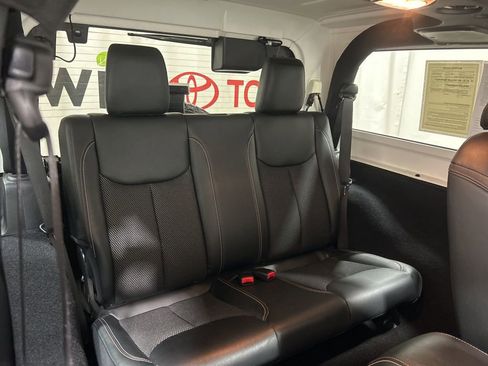 Used 2017 Jeep Wrangler 75th Anniversary image 16