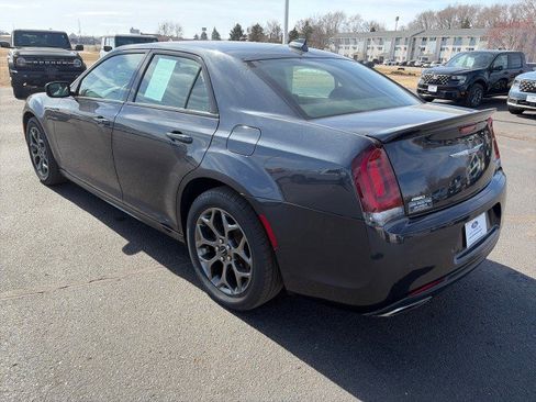 Used 2017 Chrysler 300 S w/ 300S Premium Group image 3