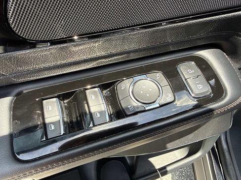 Used 2023 Lincoln Aviator Reserve w/ Equipment Group 201A RWD image 26