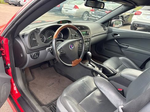 Used 2004 Saab 9-3 Arc image 9