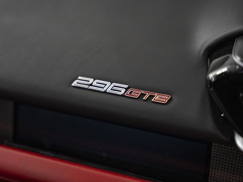 Used 2022 Ferrari 296 GTB RWD image 31