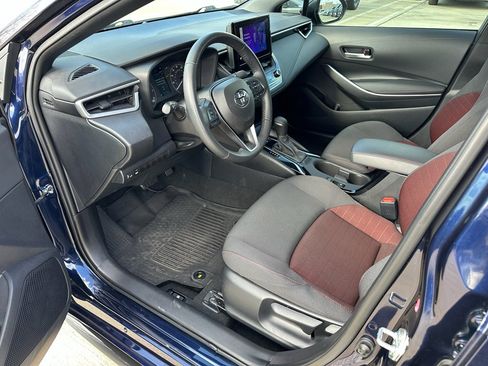 Used 2024 Toyota Corolla SE image 11