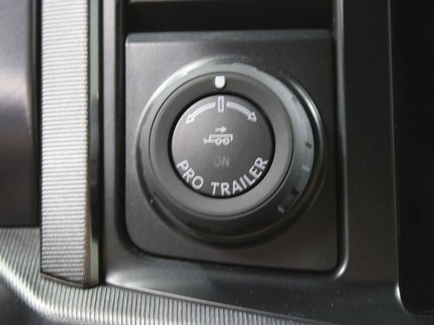 Used 2022 Ford F150 Platinum image 68