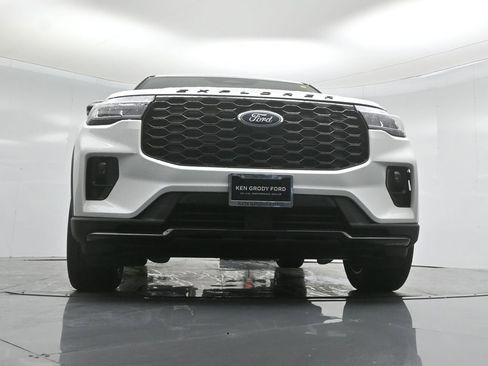 New 2026 Ford Explorer ST-Line image 46