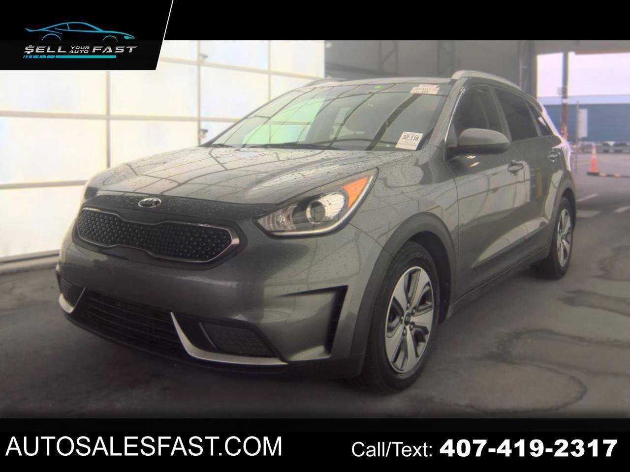 Used 2017 Kia Niro LX FWD image 1