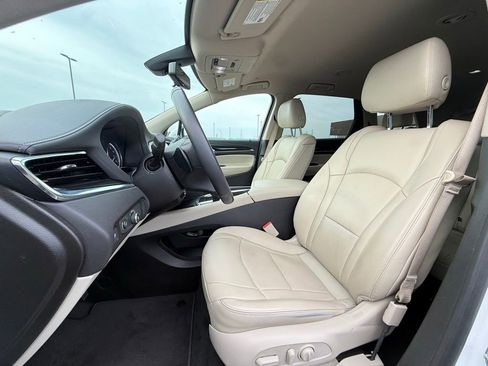 Used 2021 Buick Enclave Essence w/ Sound and Sites Package FWD image 21