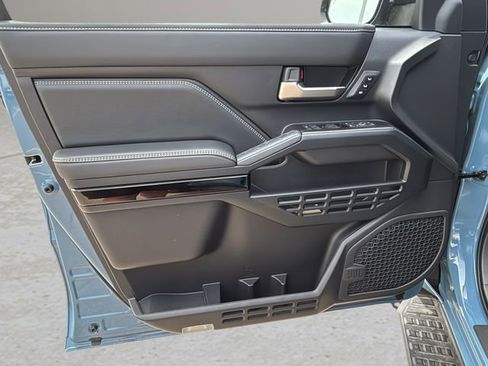 New 2026 Toyota 4Runner Limited AWD/4WD image 20