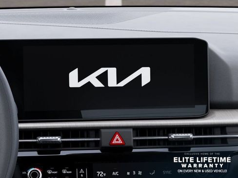 New 2026 Kia Sportage X-Line w/ X-Line Premium Package AWD/4WD image 21