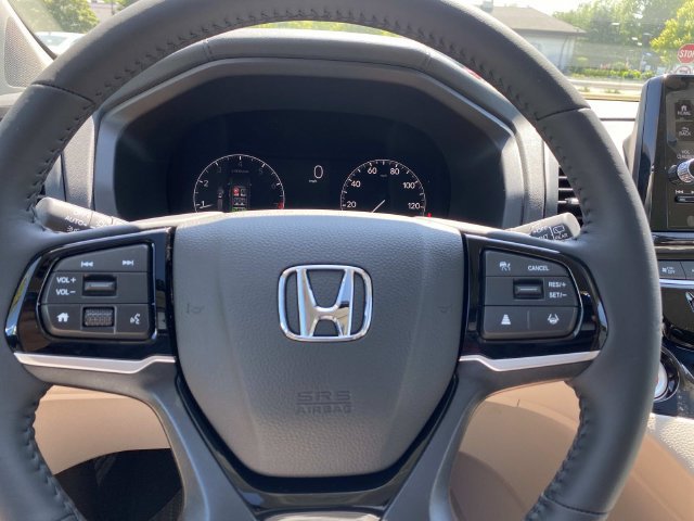 New 2026 Honda Odyssey Touring image 24