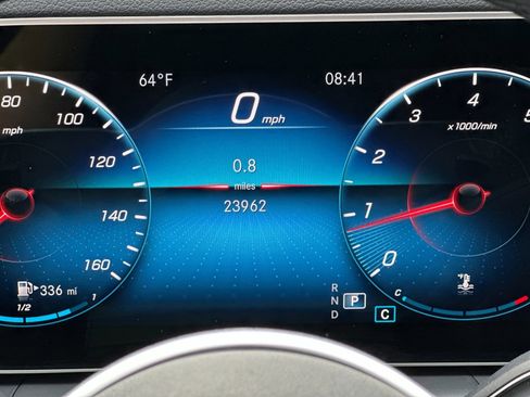 Certified 2022 Mercedes-Benz GLE 350 w/ Premium Package image 31