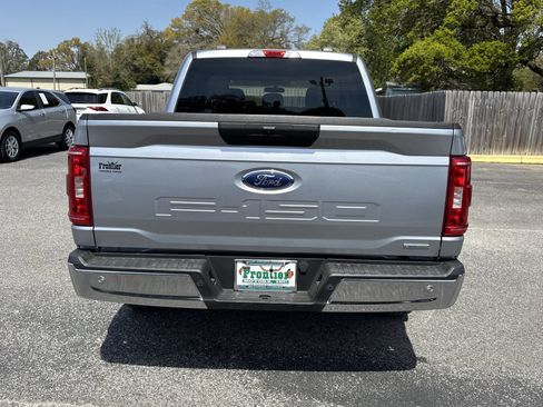 Used 2023 Ford F150 XLT RWD image 4