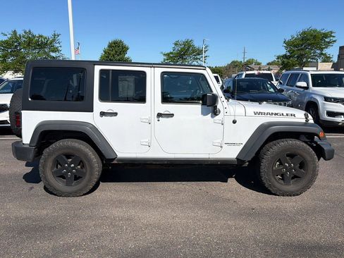 Used 2017 Jeep Wrangler Unlimited Sport AWD/4WD image 8