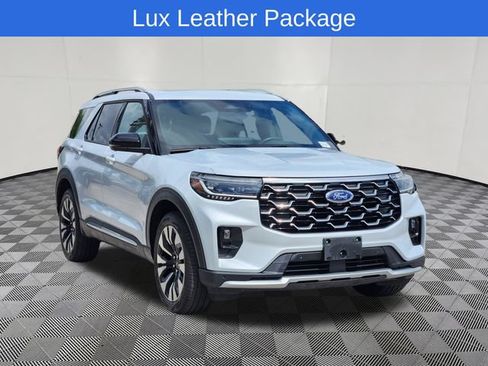 Used 2025 Ford Explorer Platinum w/ LUX Leather Package AWD/4WD image 2