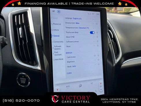 Used 2023 Ford Edge Titanium image 34