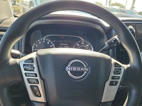 Certified 2023 Nissan Titan SV image 24