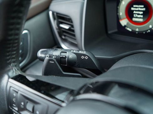 Used 2021 Nissan Rogue Platinum FWD image 32