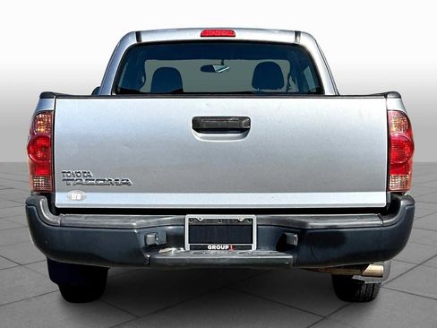 Used 2015 Toyota Tacoma 2WD Access Cab image 4