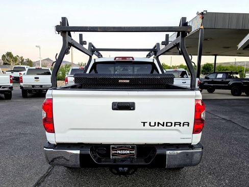 Used 2017 Toyota Tundra SR5 w/ TRD Off Road Package AWD/4WD image 4