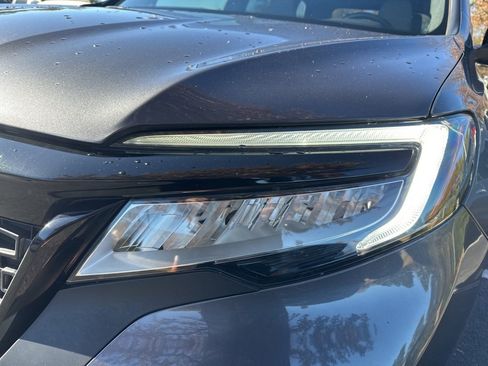 Certified 2021 Honda Passport Touring image 9